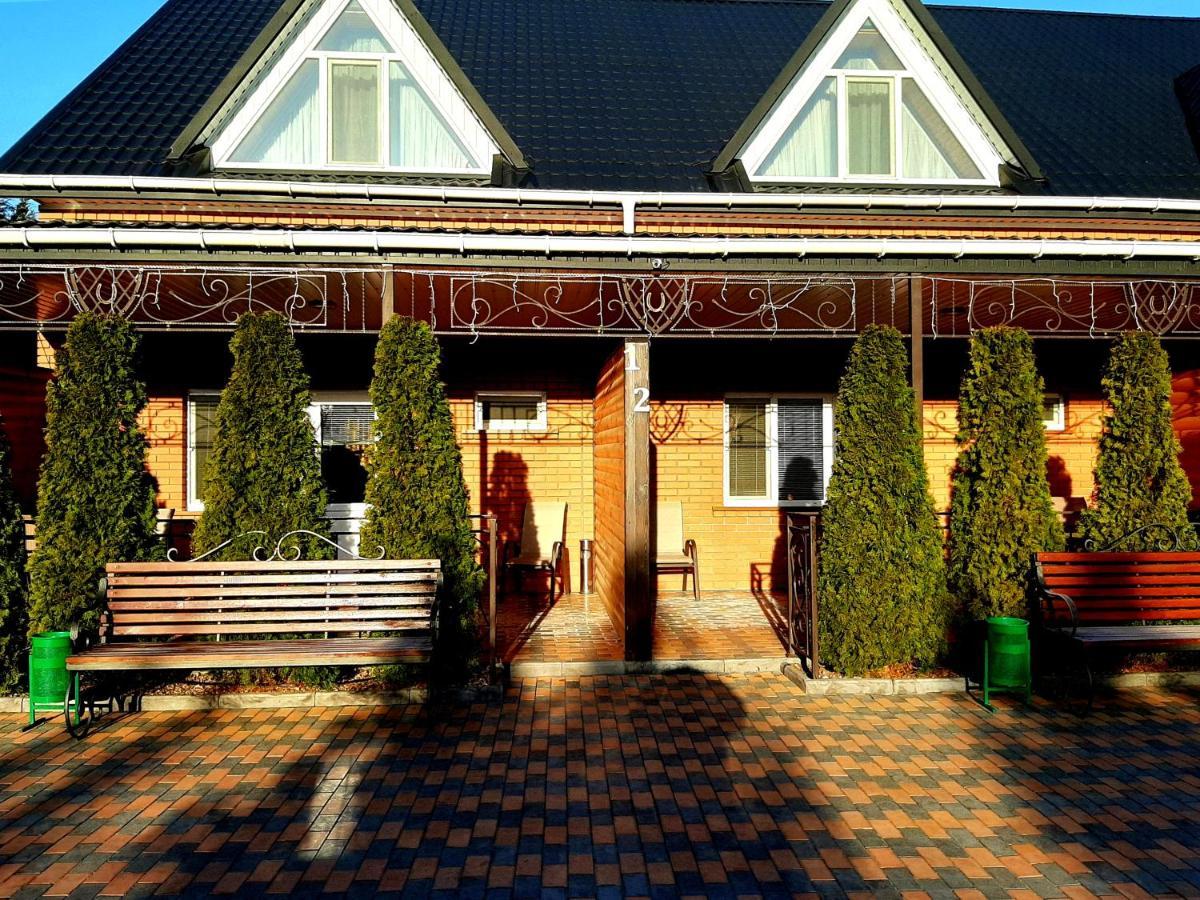 Hotel Заміський Комплекс Grand Prix Tsyurupynsk Exterior foto