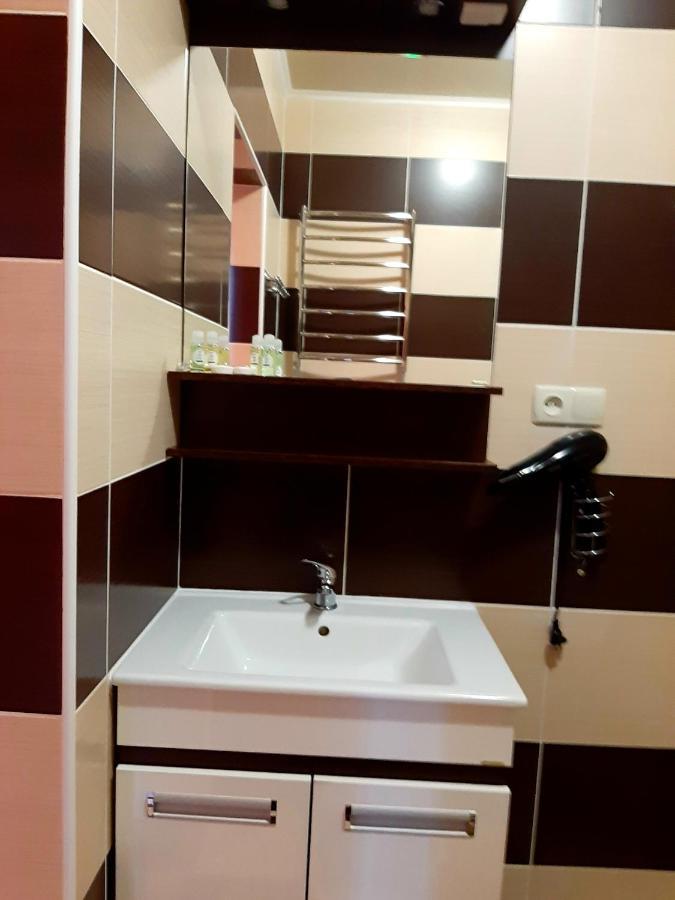 Hotel Заміський Комплекс Grand Prix Tsyurupynsk Exterior foto